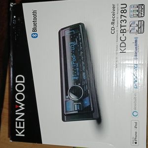 CD Reciever Kenwood Auto radio Never used